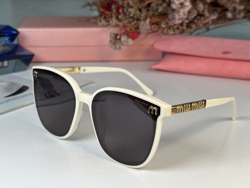 Miu miu Sunglasses